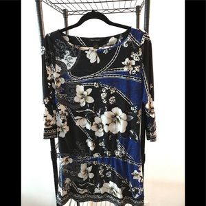 White House Black Market tunic